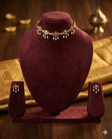 Elegant Floral Choker Set